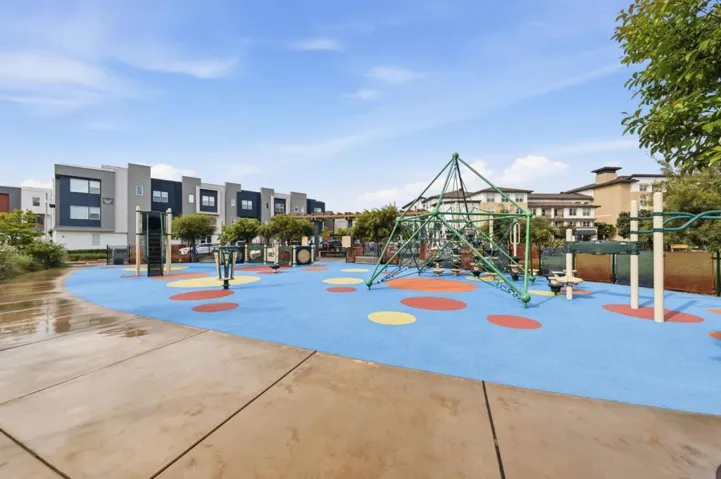502 Starfish Lane, Foster City, California 94404