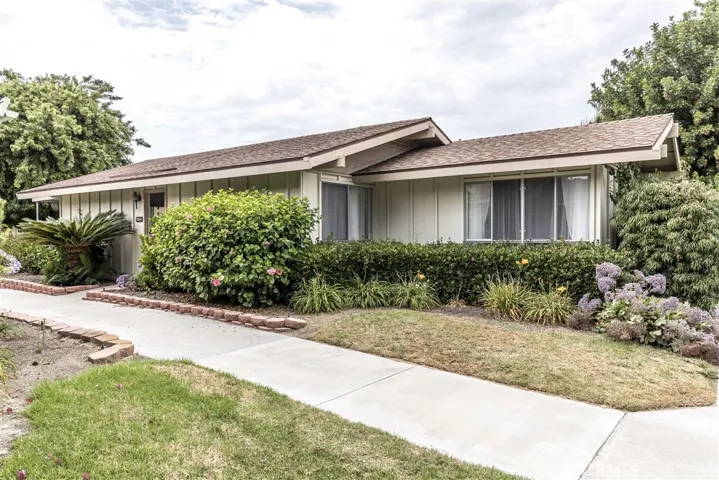 735 Avenida Majorca A, Laguna Woods, California 92637