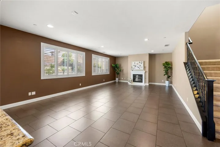 15996 Cascade, Fontana, California 92336
