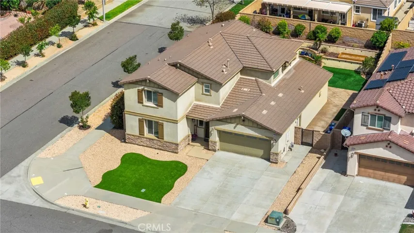 15996 Cascade, Fontana, California 92336