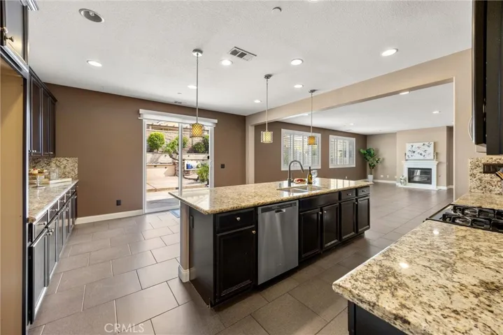 15996 Cascade, Fontana, California 92336