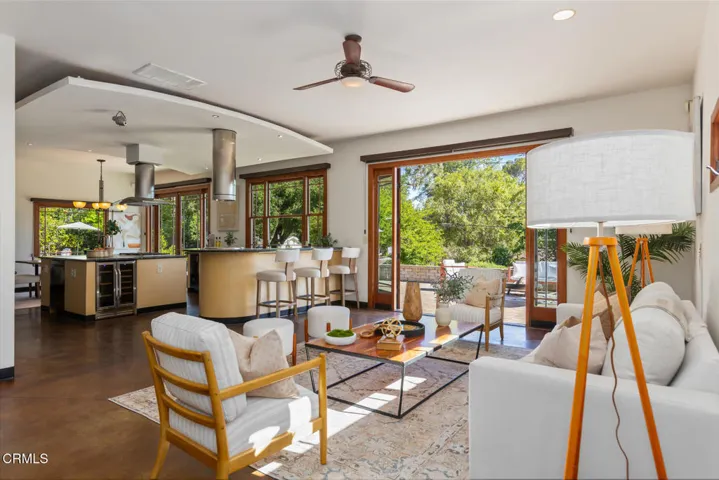 2136SunnybankDr-83