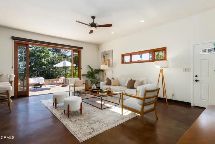 2136SunnybankDr-79