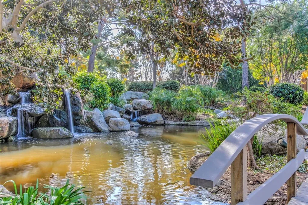 Community Grounds – Waterfalls and landscaped grounds.
