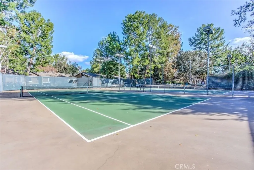 Tennis Courts – Resort-style community tennis courts.
