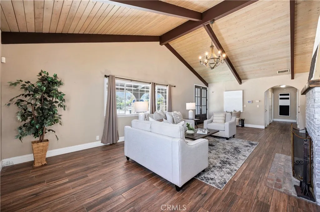 Formal Sitting Room