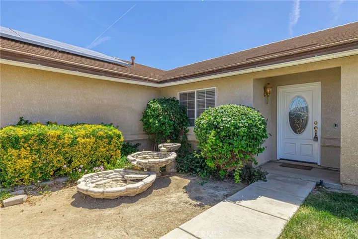 3338 E Avenue H4, Lancaster, California 93535