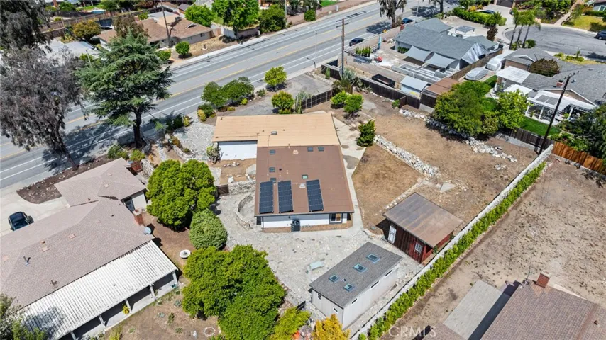 1690 N Mills, Claremont, California 91711