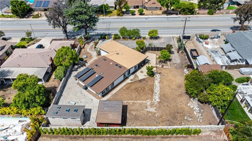 1690 N Mills, Claremont, California 91711