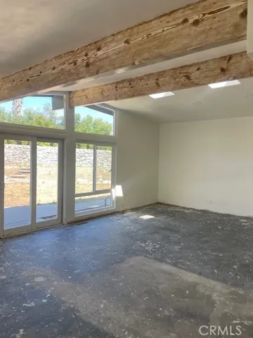 1690 N Mills, Claremont, California 91711
