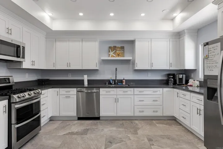 Clubhouse Kitchen