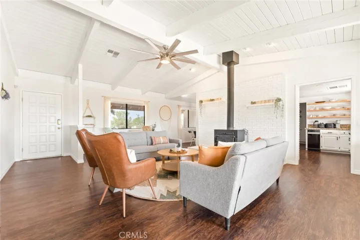 7379 Chippewa Trail, Yucca Valley, California 92284