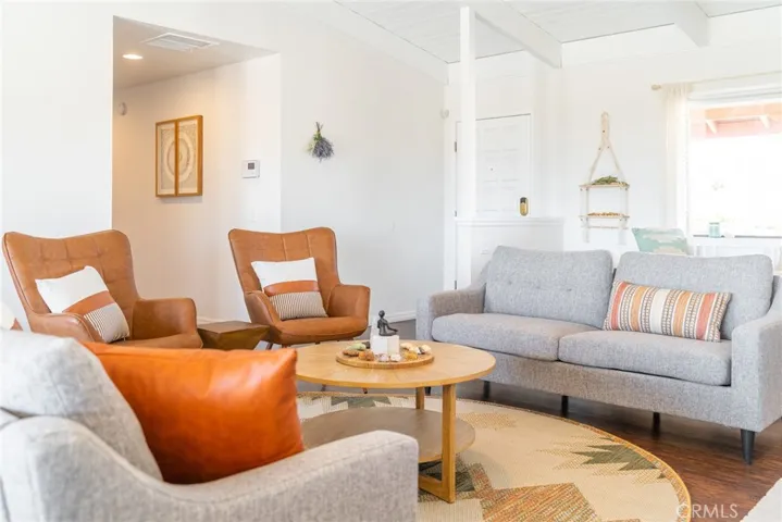 7379 Chippewa Trail, Yucca Valley, California 92284