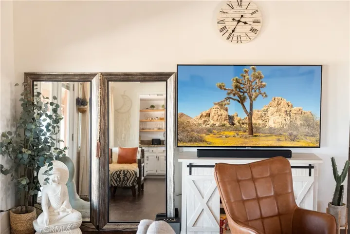7379 Chippewa Trail, Yucca Valley, California 92284