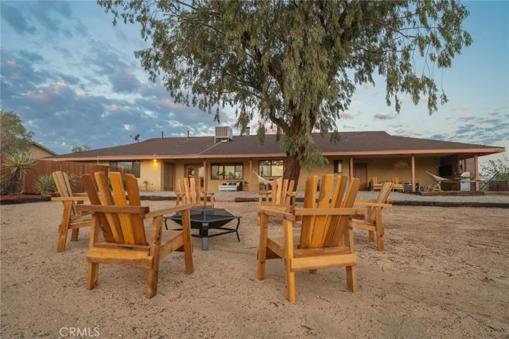 7379 Chippewa Trail, Yucca Valley, California 92284
