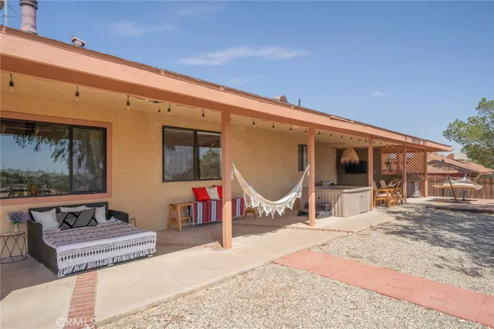 7379 Chippewa Trail, Yucca Valley, California 92284