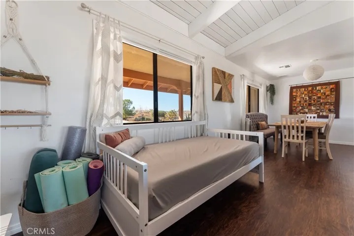 7379 Chippewa Trail, Yucca Valley, California 92284
