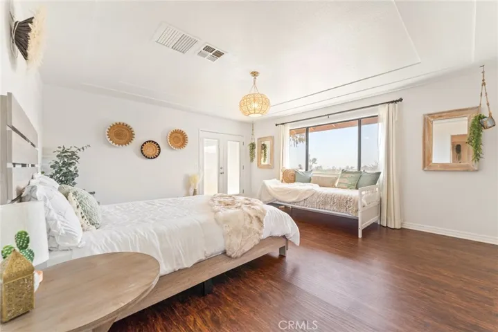 7379 Chippewa Trail, Yucca Valley, California 92284