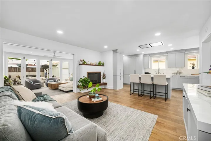 3945 Gondar Avenue, Long Beach, California 90808
