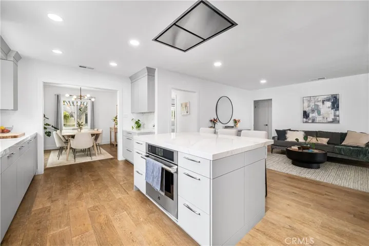 3945 Gondar Avenue, Long Beach, California 90808