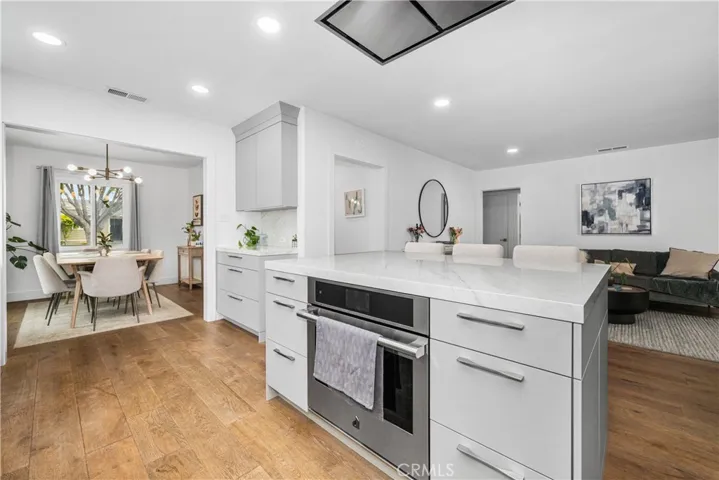 3945 Gondar Avenue, Long Beach, California 90808