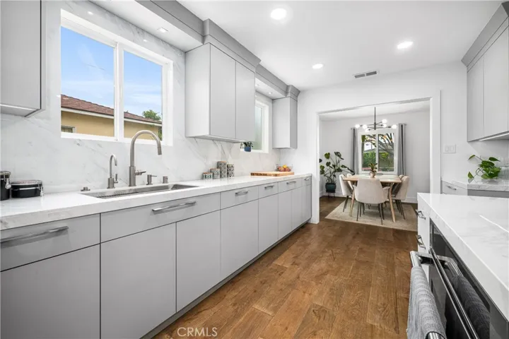 3945 Gondar Avenue, Long Beach, California 90808