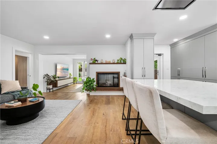 3945 Gondar Avenue, Long Beach, California 90808