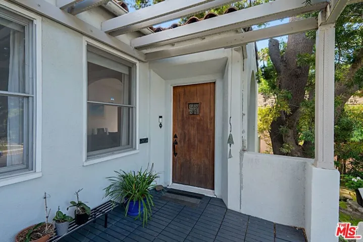 2138 Holmby Avenue, Los Angeles, California 90025