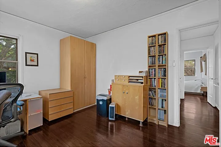 2138 Holmby Avenue, Los Angeles, California 90025