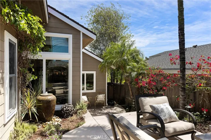 130 W Avenida San Antonio, San Clemente, California 92672