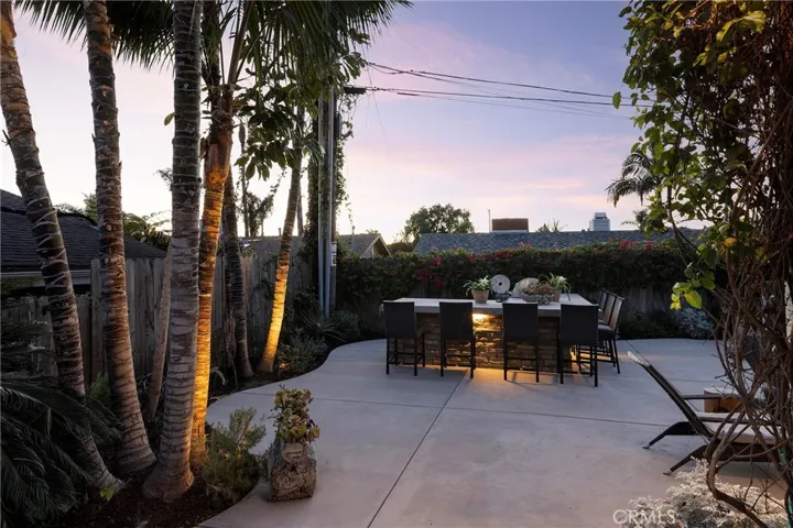 130 W Avenida San Antonio, San Clemente, California 92672