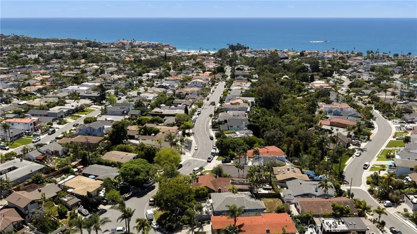 130 W Avenida San Antonio, San Clemente, California 92672