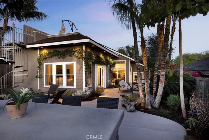 130 W Avenida San Antonio, San Clemente, California 92672