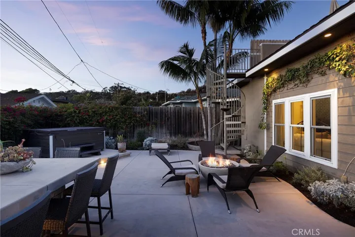 130 W Avenida San Antonio, San Clemente, California 92672