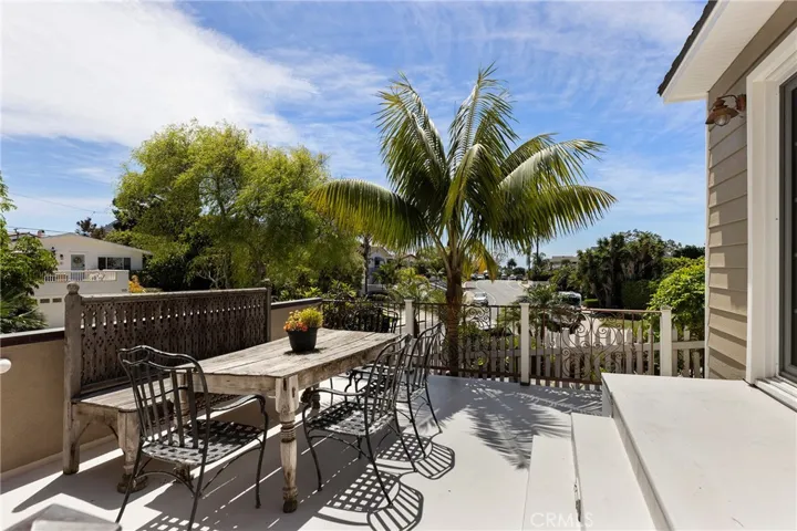 130 W Avenida San Antonio, San Clemente, California 92672