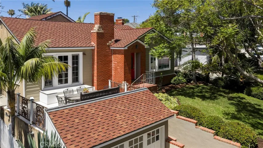 130 W Avenida San Antonio, San Clemente, California 92672