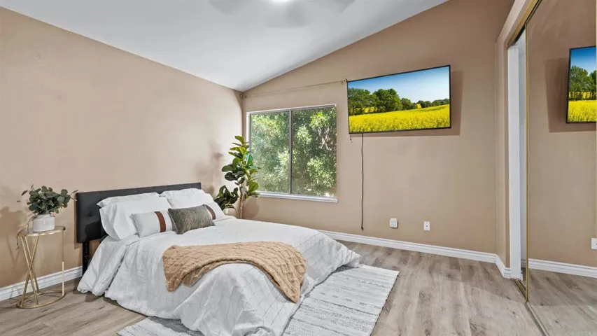 39701 Kilkare Circle, Murrieta, California 92562