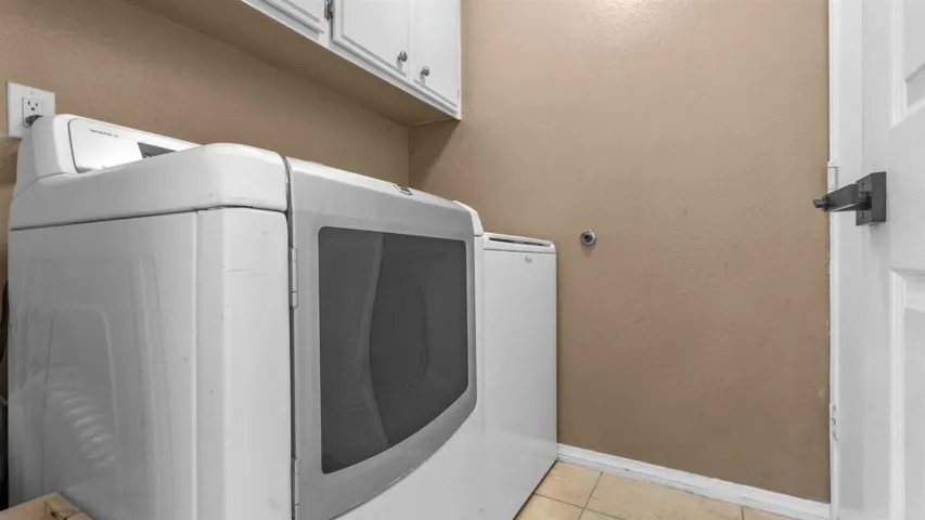 39701 Kilkare Circle, Murrieta, California 92562
