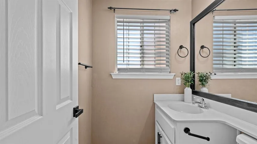 39701 Kilkare Circle, Murrieta, California 92562