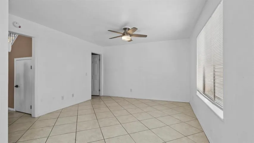 39701 Kilkare Circle, Murrieta, California 92562