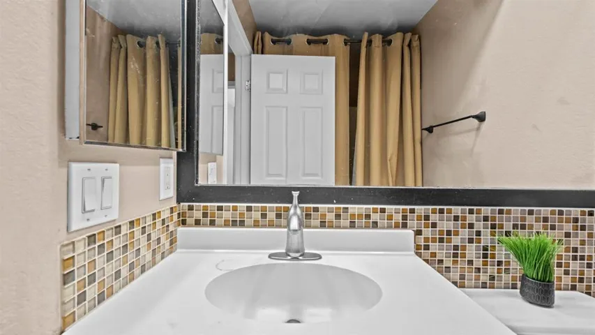 39701 Kilkare Circle, Murrieta, California 92562