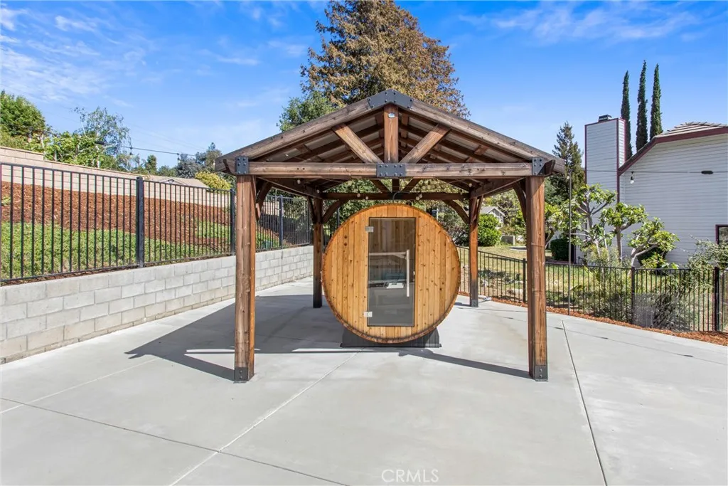 Outdoor sauna