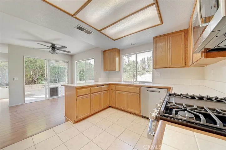 6470 Via Del Rancho, Chino Hills, California 91709