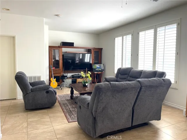 1294 S Springwood, Anaheim Hills, California 92808