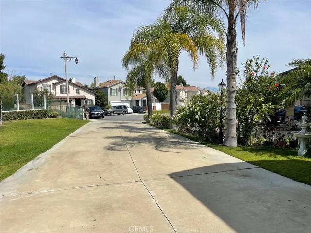 1294 S Springwood, Anaheim Hills, California 92808