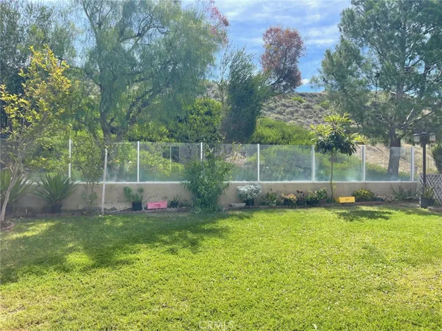 1294 S Springwood, Anaheim Hills, California 92808