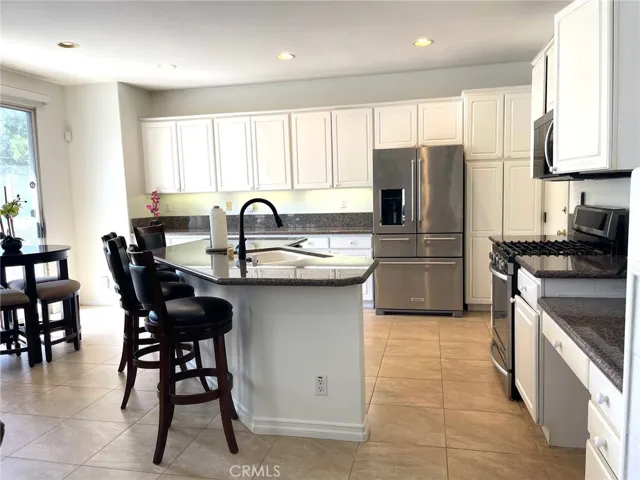 1294 S Springwood, Anaheim Hills, California 92808