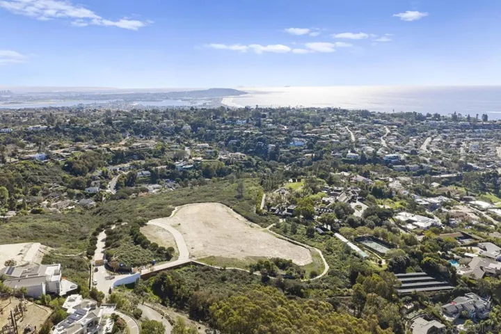 7151 Romero Loop, La Jolla, California 92037