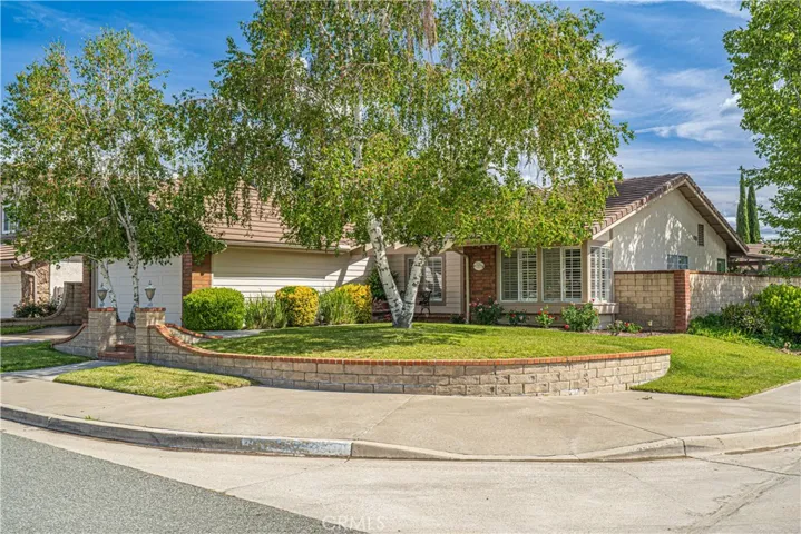 25504 Via Gracioso, Valencia, California 91355