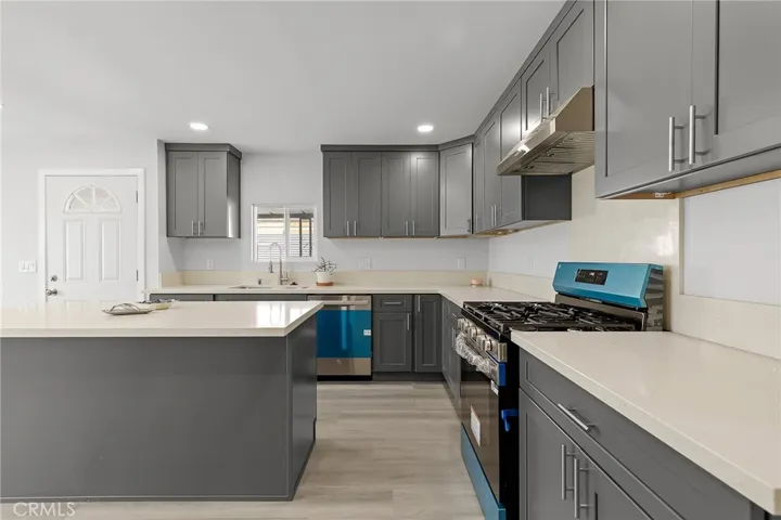 10200 Bolsa 34, Westminster, California 92683